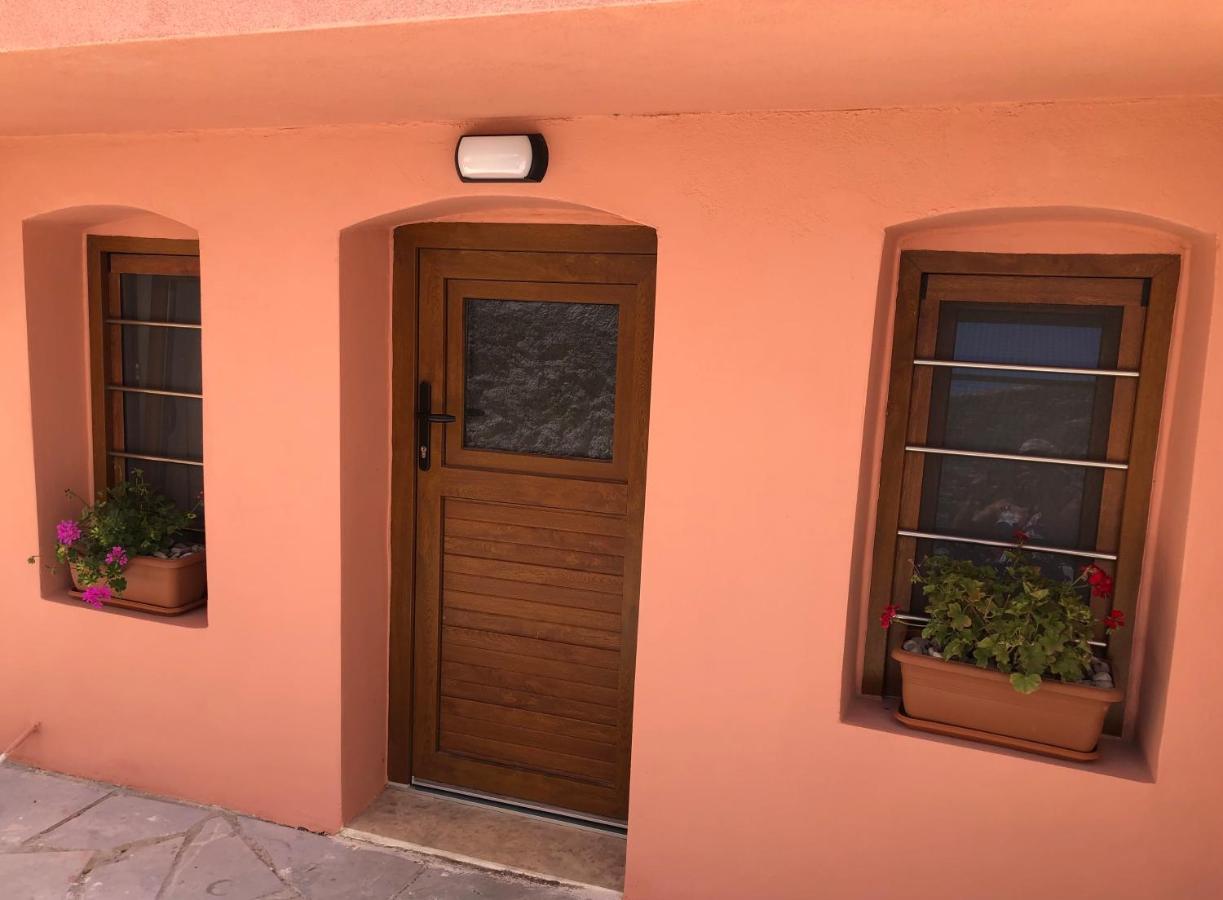 Solo Traveler Apartamento Hermópolis Exterior foto